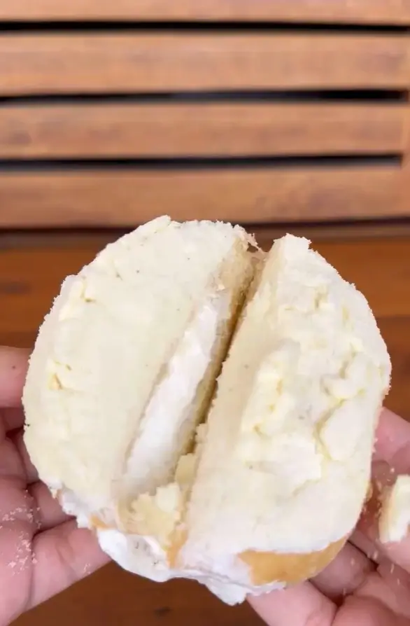 Memperkenalkan Rose Lychee: Rasa Elegan di Dalam Bomboloni